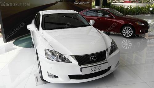 LEXUS IS 250