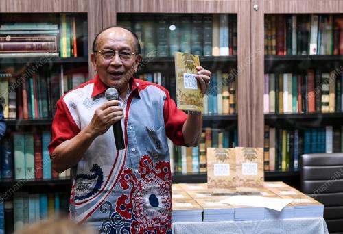 KL16_06052018_BUKU