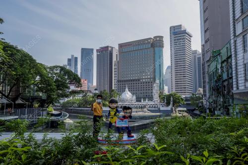 TINJAUAN SEKATAN PERGERAKAN PERGERAKAN