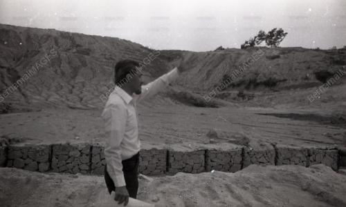 ELYAS OMAR