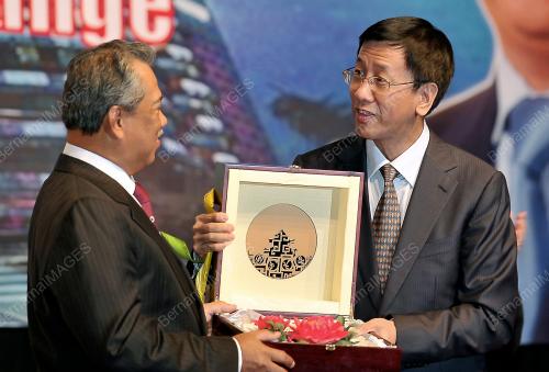 KL16_07102012_TPM
