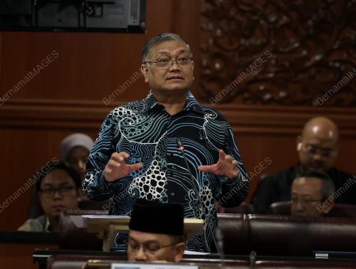 DATUK SERI DR SHAMSUL ANUAR NASARAH