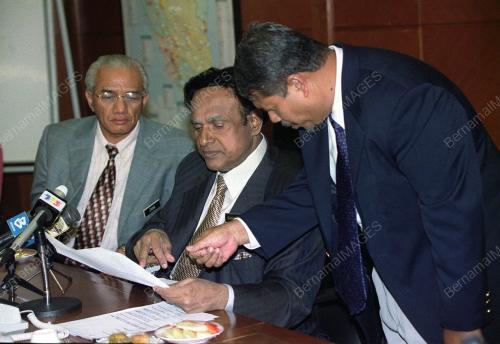 SAMY VELLU