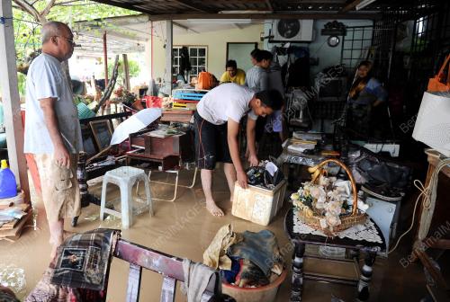 KL16_08032012_BANJIR