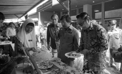 KL16_08052015_PAMERAN