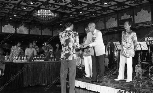 KL16_08072015_KASUT_EMAS