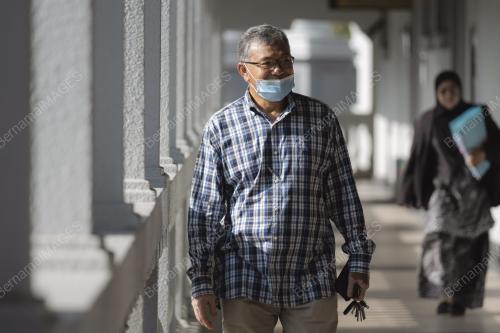 DATUK SERI AZLAN MAN