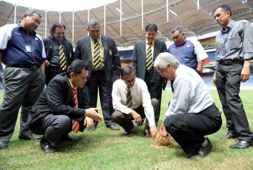 KL16_08102012_FAM