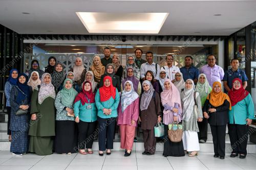 LAWATAN AKRAB MELAKA KE AKRAB BERNAMA