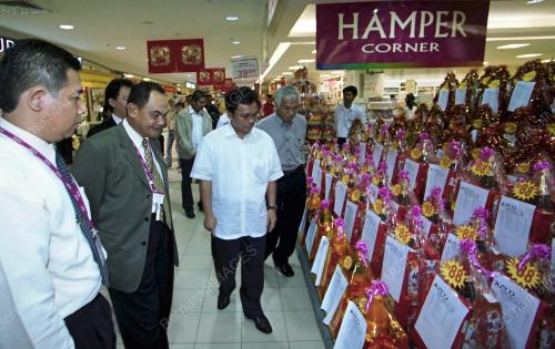 SHAFIE APDAL