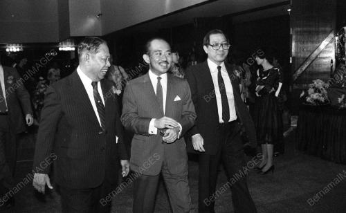 KL16_09092015_RAZALIGH