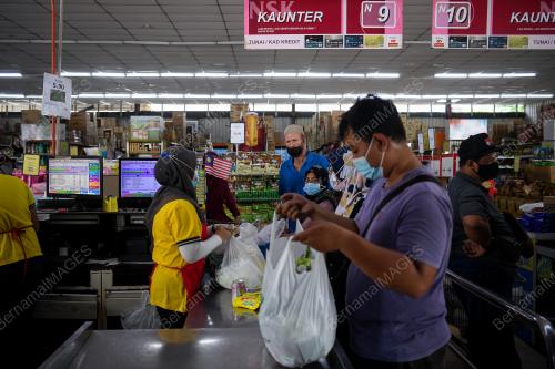 ELAK PEMBELIAN PANIK BERIKUTAN PERINTAH KAWALAN PERGERAKAN 