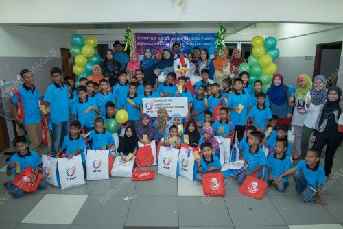 KL16_10072015_UMW_CHILD