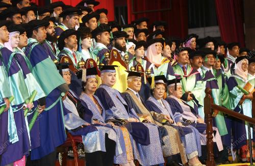 SULTAN AZLAN SHAH