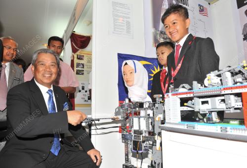 KL16_10112012_TPM_ROBOT