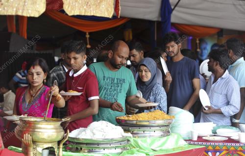 KL16_10112015_DEEPAVALI_TERBUKA
