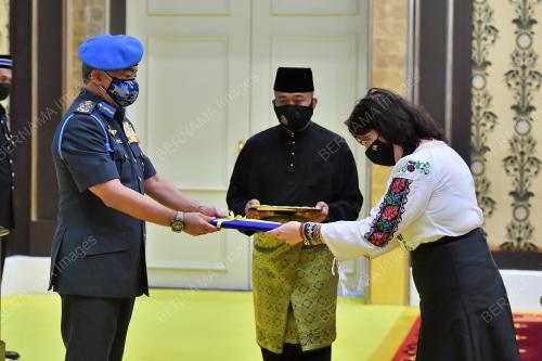 AL-SULTAN ABDULLAH RI'AYATUDDIN AL-MUSTAFA BILLAH SHAH