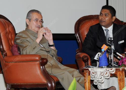 KL16_10122012_TUN_INTAN