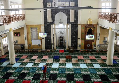 PERSIAPAN MASJID BAGI SOLAT TERAWIH
