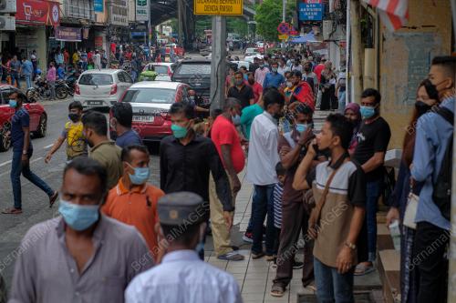 JALAN SILANG IBARAT BANDAR KECIL DHAKA