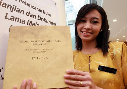 BUKU PERJANJIAN DAN DOKUMEN LAMA MALAYSIA