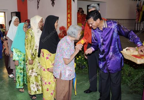 KL16_12022011_CNY_BANGSAR