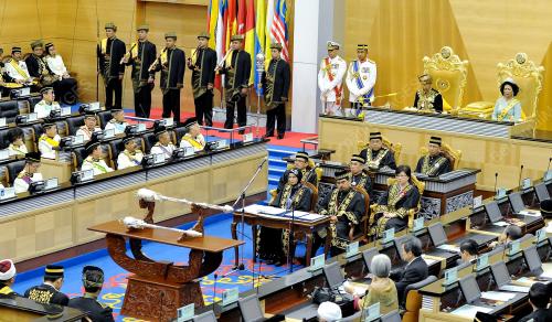KL16_12032012_TITAH