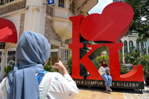 TINJAUAN SEKITAR KUALA LUMPUR