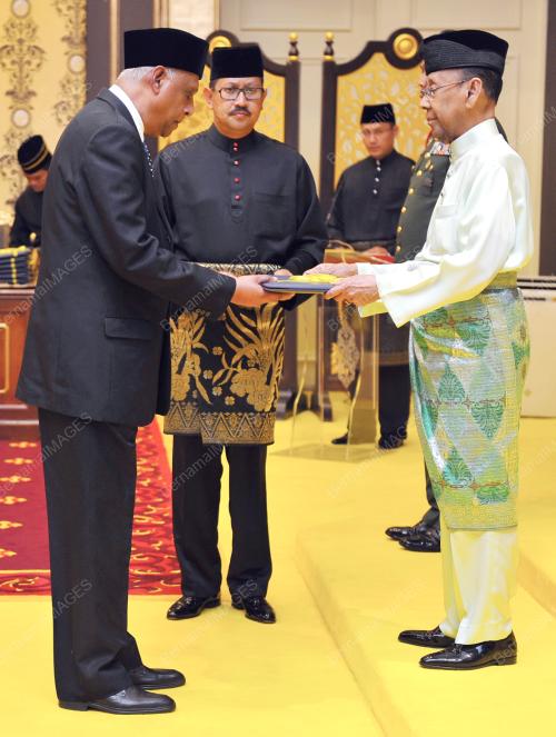 KL16_12092014_ISTANA