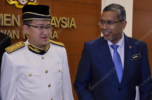 KL16_12092018_DEWAN_NEGARA_BN301808166000