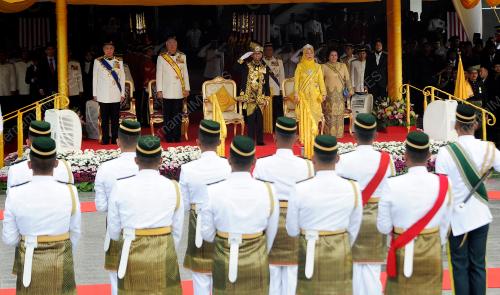 KL16_12122016_AGONG