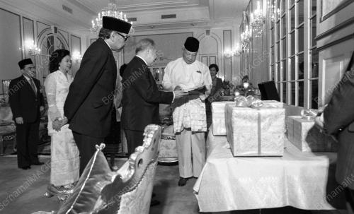 KL16_13012015_SIHANOUK_AGONG