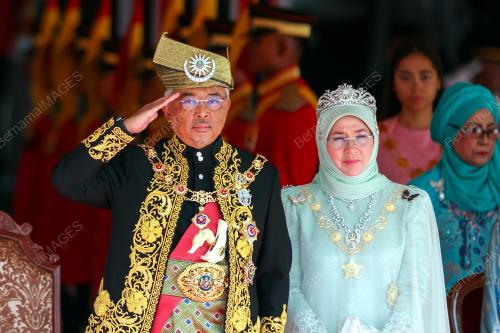 AL-SULTAN ABDULLAH RI'AYATUDDIN AL-MUSTAFA BILLAH SHAH