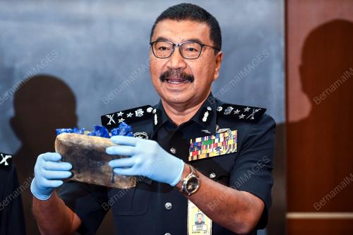 DATUK RAMLI DIN
