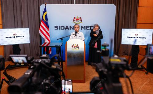 DATUK FAHMI FADZIL