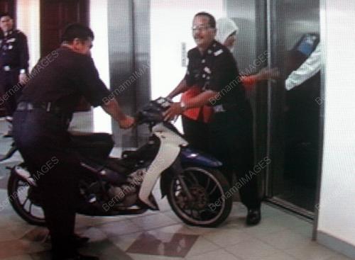 BARANG KES MAHKAMAH