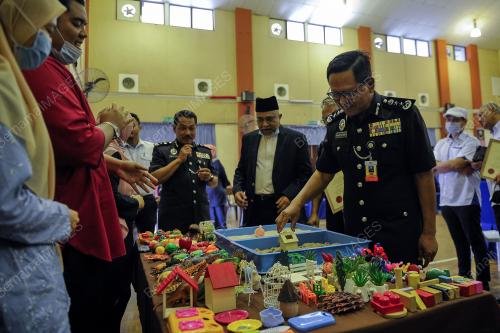 DATUK MOHD SAKERI DOLLAH