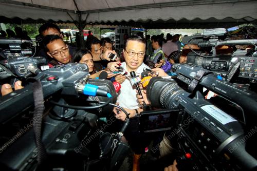 KL16_13112015_LIOW