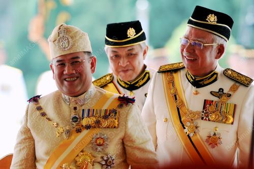 KL16_13122016_AGONG