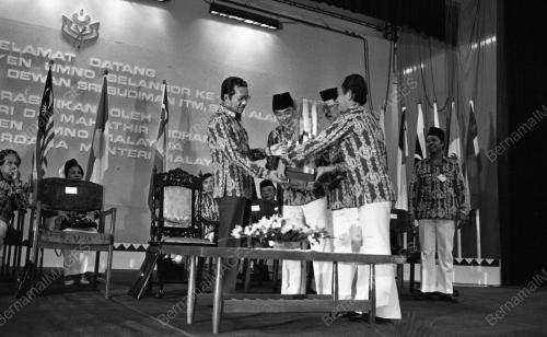 KL16_14012015_KONVENTION_UMNO