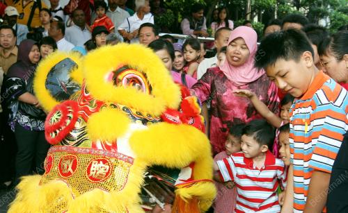 RUMAH TERBUKA MCA