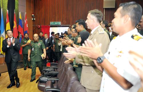 KL16_14032016_HISHAM_MTAT
