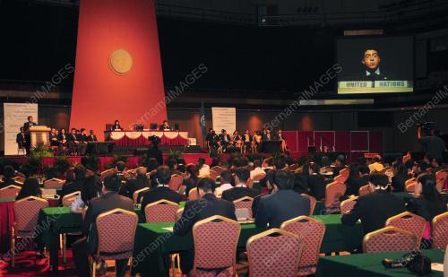 GLOBAL MODEL UN
