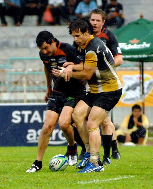 41 HSBC-COBRA RUGBY 10S