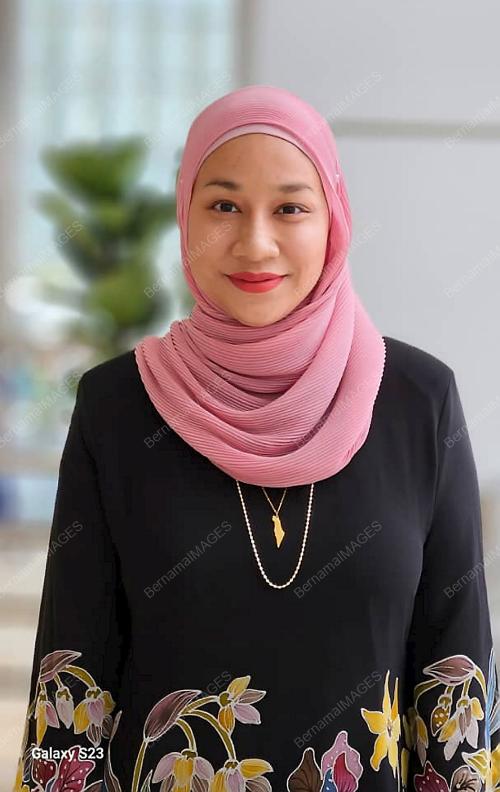 DR MURNI WAN MOHD NOR