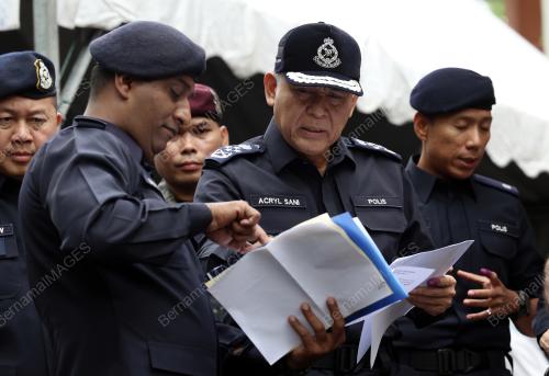 TAN SRI ACRYL SANI ABDULLAH