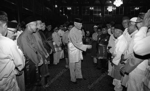 KL16_16012015_LAWAT_ISTANA
