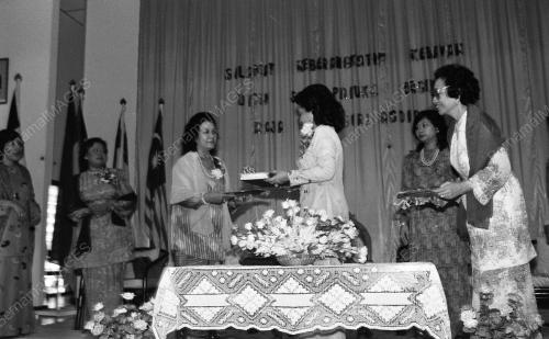 KL16_16012015_PERMAISURI_DEWAN