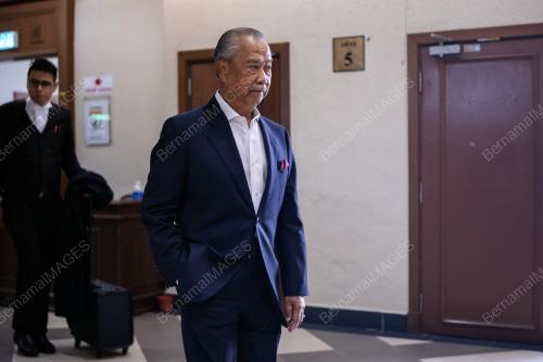 TAN SRI MUHYIDDIN YASSIN