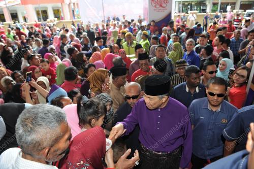 KL16_16072017_UMNO